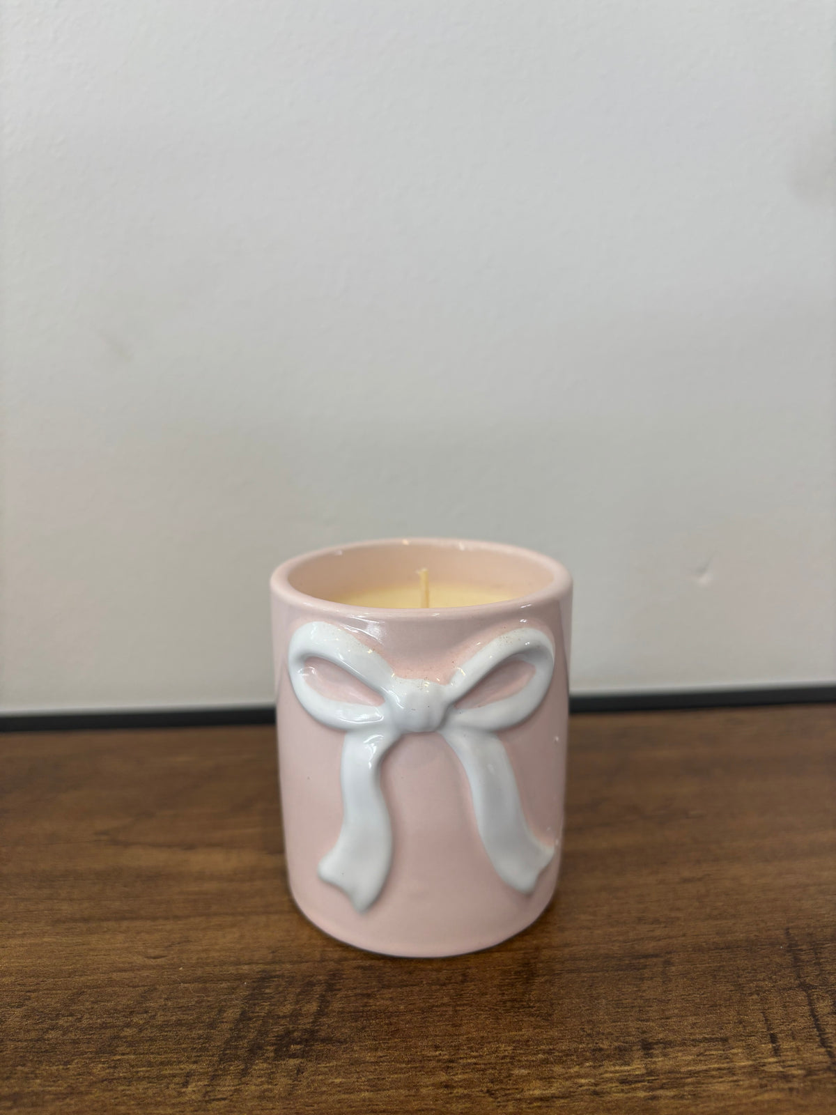 Bow Candle Pink & White : Black Opium