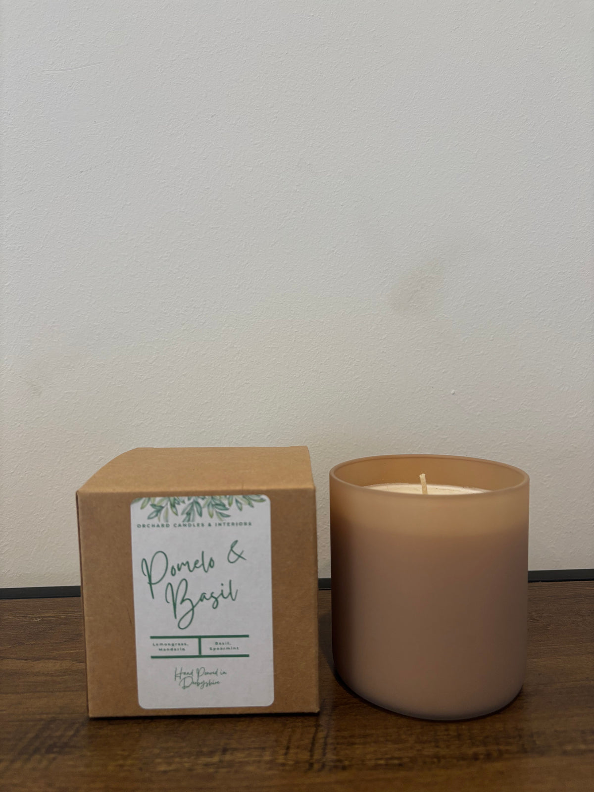 Cafe Small Urban Candle : Pomelo & Basil
